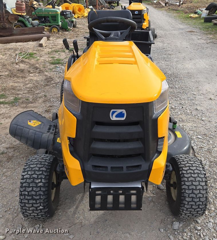 image for item EN8844 2015 Cub Cadet XT1 Enduro Series lawn mower