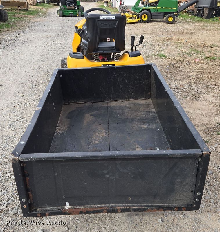 image for item EN8844 2015 Cub Cadet XT1 Enduro Series lawn mower