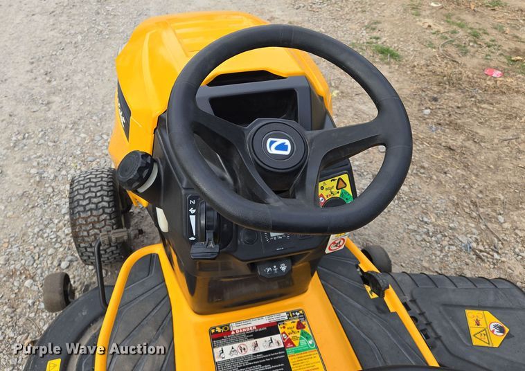 image for item EN8844 2015 Cub Cadet XT1 Enduro Series lawn mower