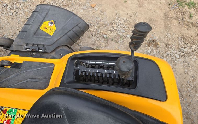 image for item EN8844 2015 Cub Cadet XT1 Enduro Series lawn mower