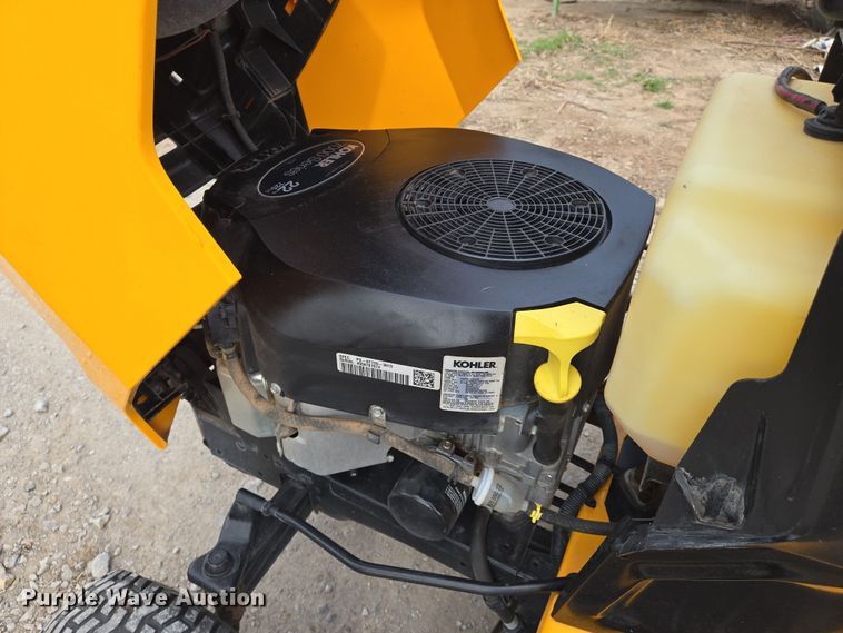 image for item EN8844 2015 Cub Cadet XT1 Enduro Series lawn mower