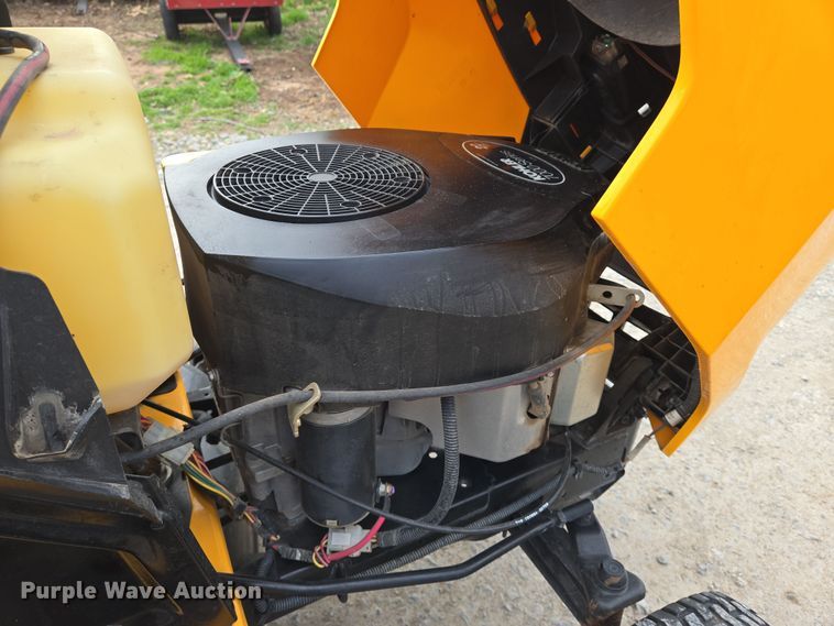 image for item EN8844 2015 Cub Cadet XT1 Enduro Series lawn mower