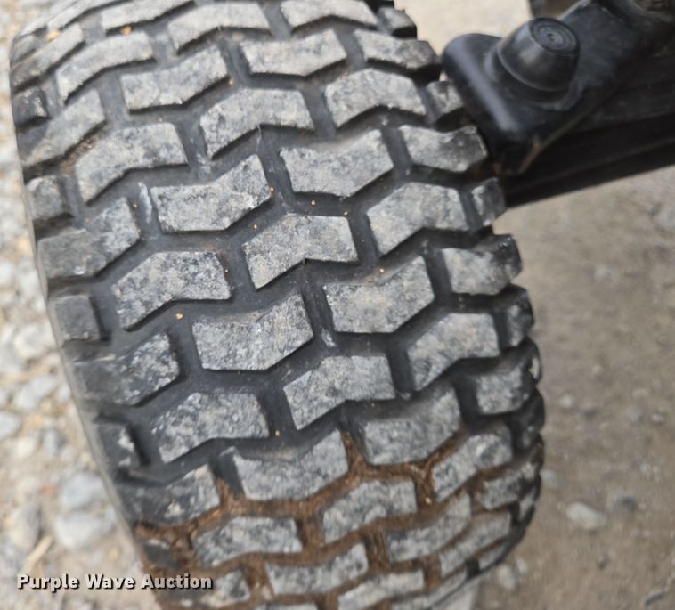 image for item EN8844 2015 Cub Cadet XT1 Enduro Series lawn mower