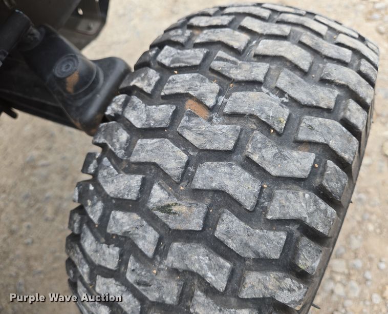 image for item EN8844 2015 Cub Cadet XT1 Enduro Series lawn mower