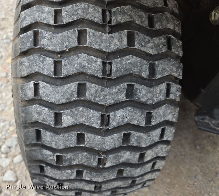 image for item EN8844 2015 Cub Cadet XT1 Enduro Series lawn mower