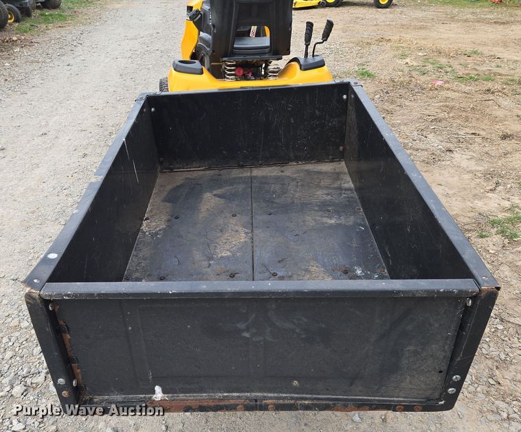 image for item EN8844 2015 Cub Cadet XT1 Enduro Series lawn mower