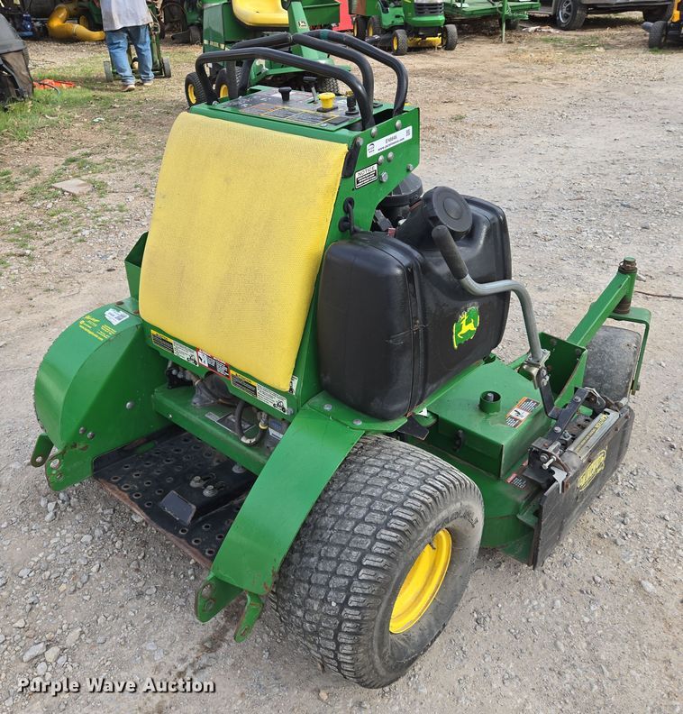 image for item EN8846 2015 John Deere 652B lawn mower