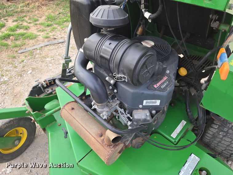 image for item EN8846 2015 John Deere 652B lawn mower