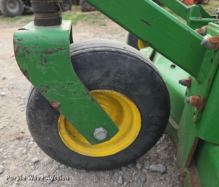 image for item EN8846 2015 John Deere 652B lawn mower