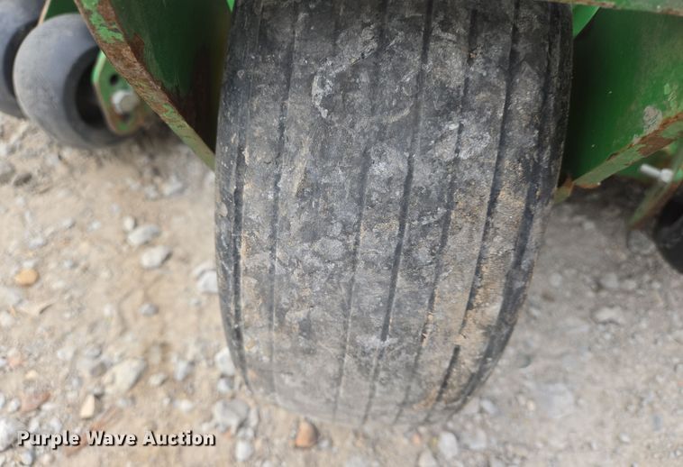 image for item EN8846 2015 John Deere 652B lawn mower