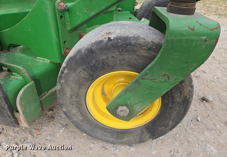 image for item EN8846 2015 John Deere 652B lawn mower