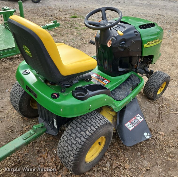 image for item EN8847 John Deere L110A lawn mower