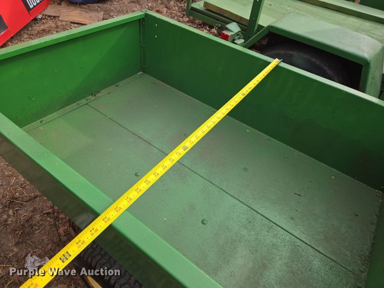 image for item EN8847 John Deere L110A lawn mower