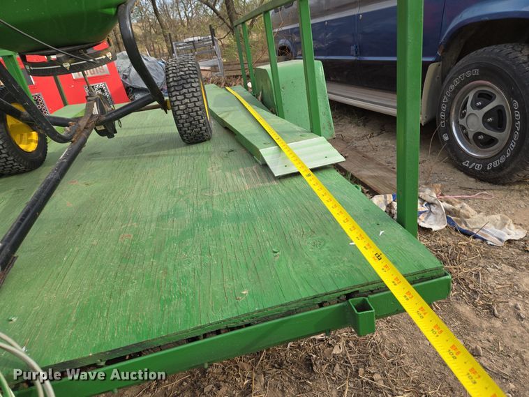 image for item EN8847 John Deere L110A lawn mower