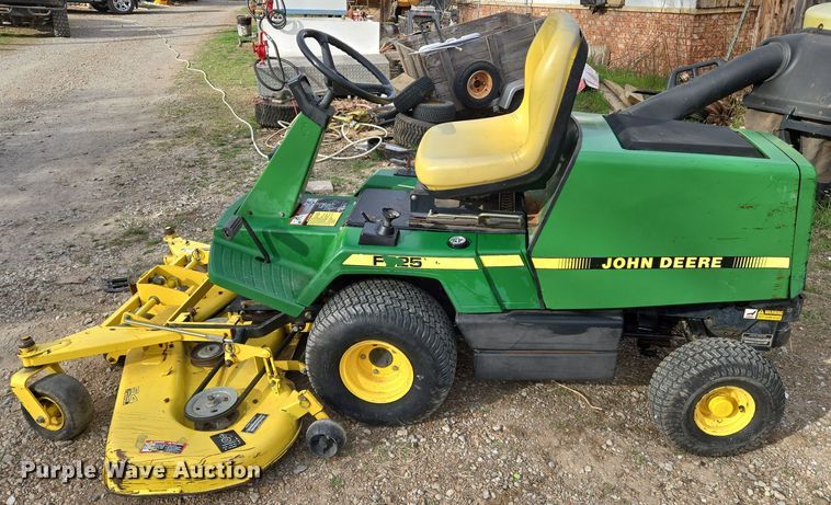 image for item EN8848 1991 John Deere F725 lawn mower