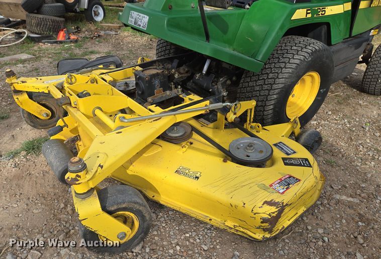 image for item EN8848 1991 John Deere F725 lawn mower