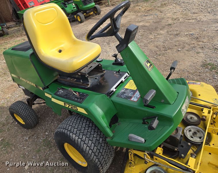 image for item EN8848 1991 John Deere F725 lawn mower
