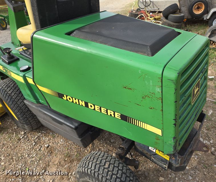 image for item EN8848 1991 John Deere F725 lawn mower