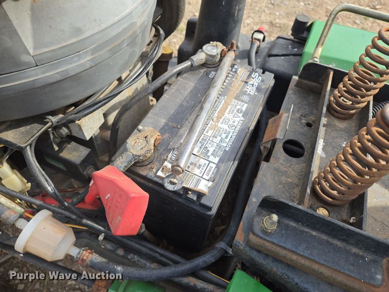 image for item EN8848 1991 John Deere F725 lawn mower