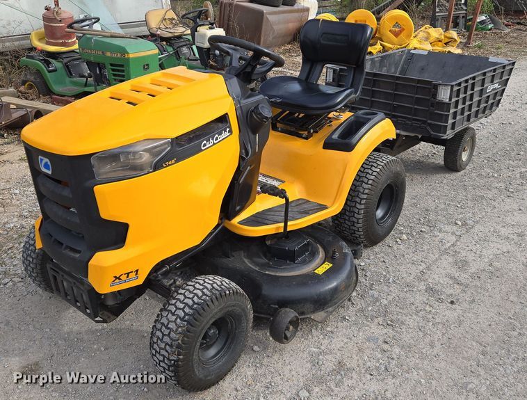 image for item EN8849 2018 Cub Cadet XT1 Enduro Series  lawn mower
