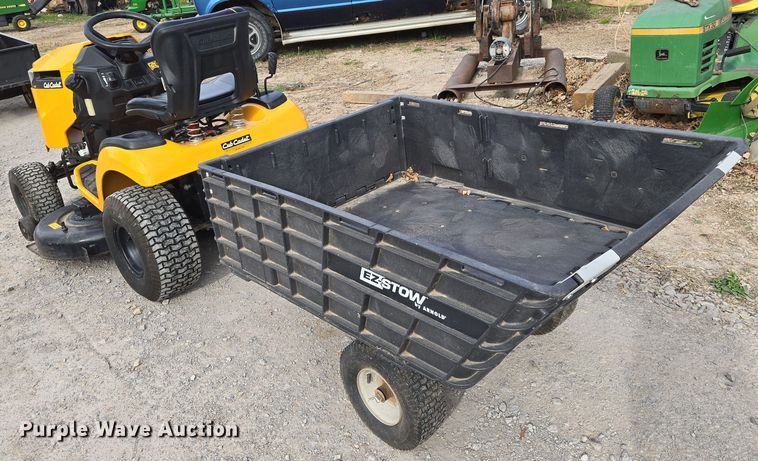 image for item EN8849 2018 Cub Cadet XT1 Enduro Series  lawn mower