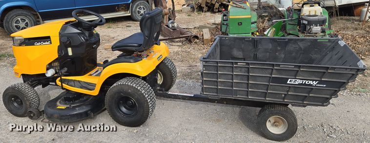 image for item EN8849 2018 Cub Cadet XT1 Enduro Series  lawn mower