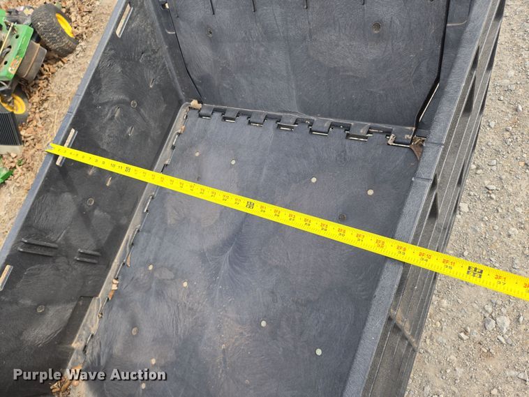 image for item EN8849 2018 Cub Cadet XT1 Enduro Series  lawn mower