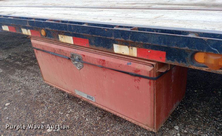 image for item EO0544 2016 Load Trail Load Max equipment trailer