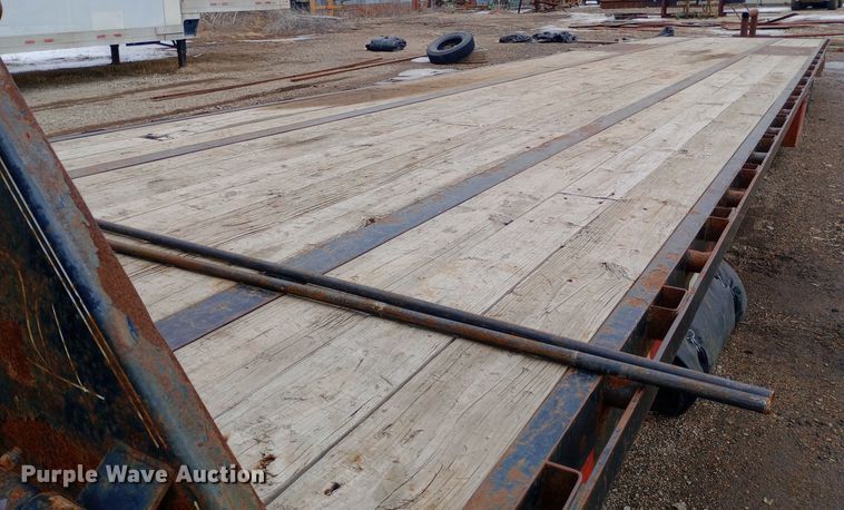 image for item EO0544 2016 Load Trail Load Max equipment trailer