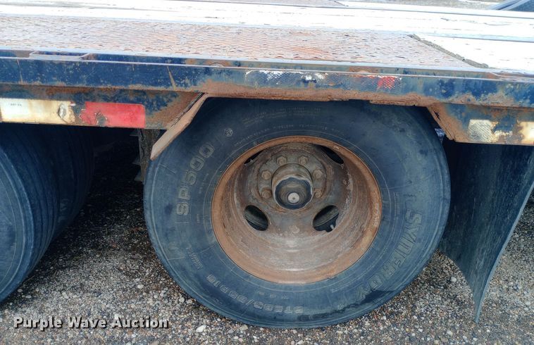 image for item EO0544 2016 Load Trail Load Max equipment trailer