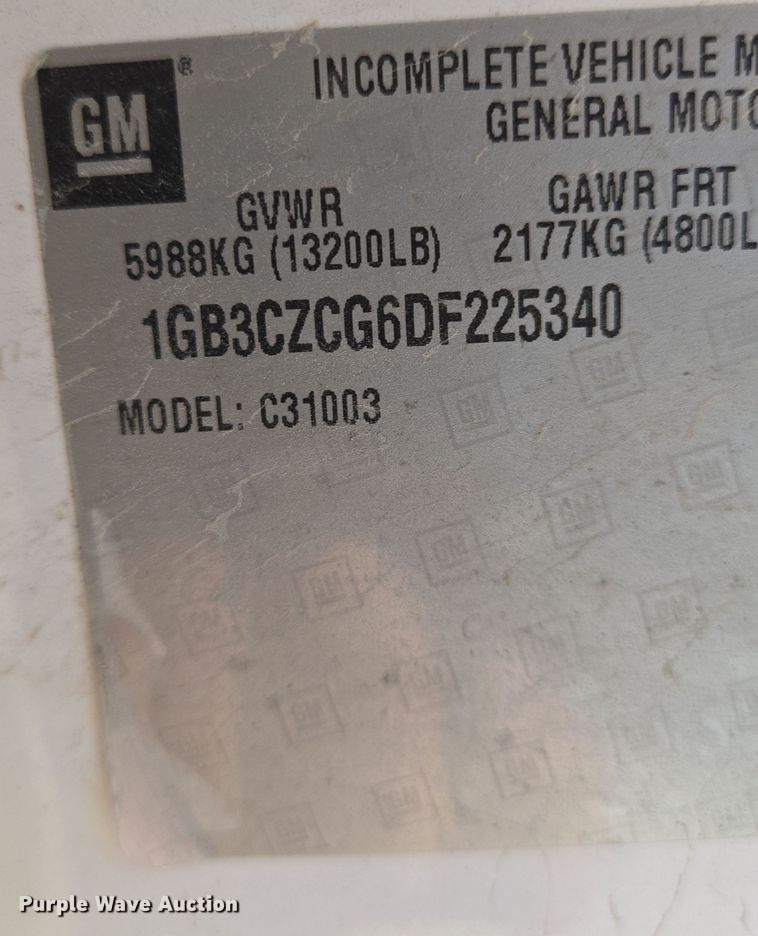 image for item EO0613 2013 Chevrolet Silverado 3500HD bucket truck