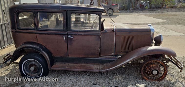 image for item EO0628 Chevrolet  sedan