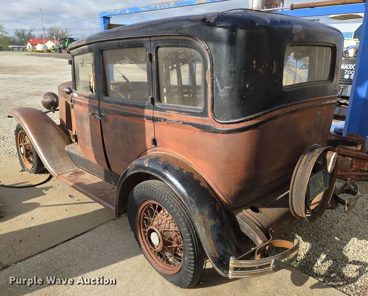 image for item EO0628 Chevrolet  sedan