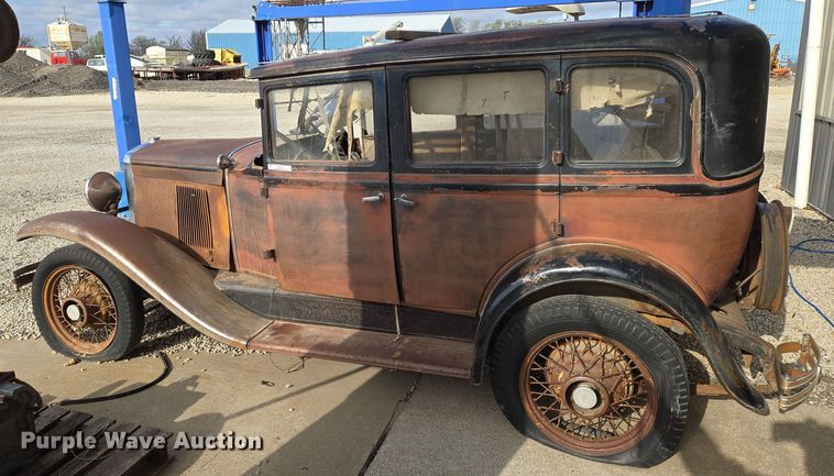 image for item EO0628 Chevrolet  sedan