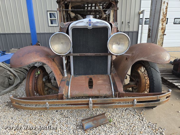 image for item EO0628 Chevrolet  sedan