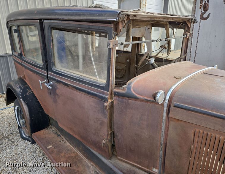 image for item EO0628 Chevrolet  sedan