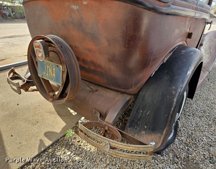 image for item EO0628 Chevrolet  sedan