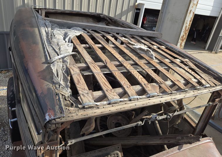 image for item EO0628 Chevrolet  sedan