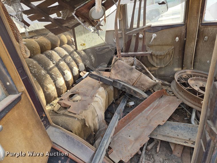 image for item EO0628 Chevrolet  sedan