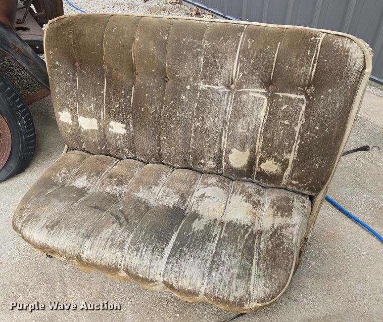 image for item EO0628 Chevrolet  sedan