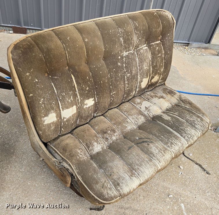 image for item EO0628 Chevrolet  sedan