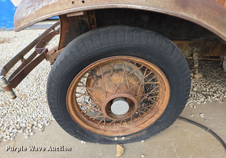 image for item EO0628 Chevrolet  sedan