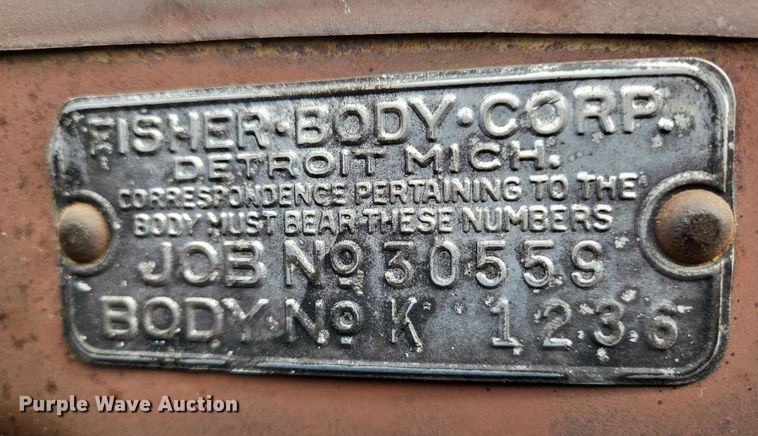 image for item EO0628 Chevrolet  sedan