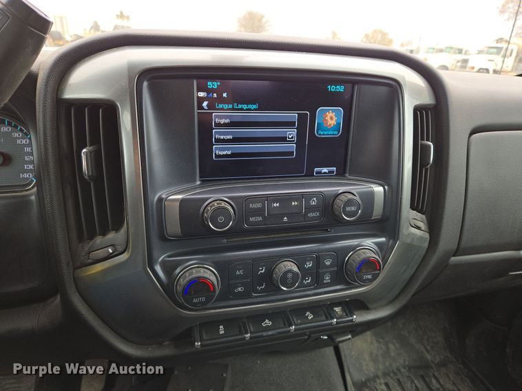 image for item EO0640 2019 Chevrolet Silverado 3500HD Crew Cab pickup truck