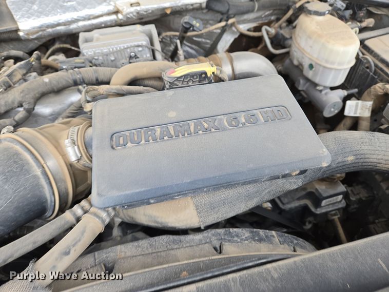 image for item EO0641 2019 Chevrolet Silverado 3500HD Crew Cab pickup truck