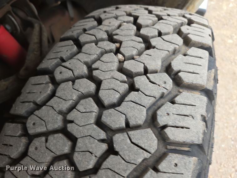 image for item EO0641 2019 Chevrolet Silverado 3500HD Crew Cab pickup truck