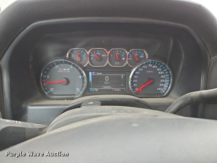 image for item EO0644 2019 Chevrolet Silverado 3500HD Crew Cab pickup truck