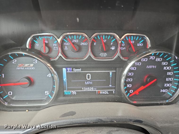 image for item EO0644 2019 Chevrolet Silverado 3500HD Crew Cab pickup truck