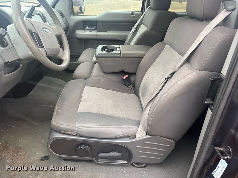 image for item EQ1238 2006 Ford F150 SuperCab pickup truck