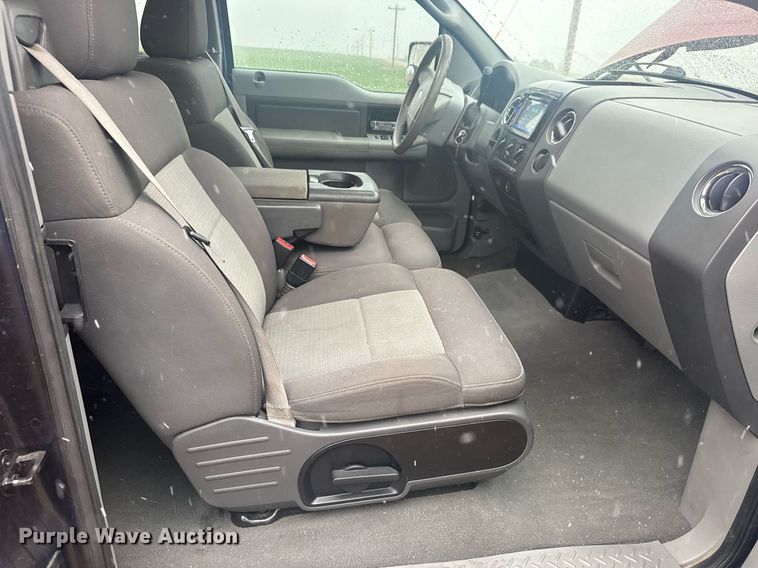 image for item EQ1238 2006 Ford F150 SuperCab pickup truck